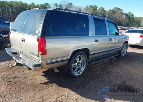 1999 Chevrolet Suburban 1500 Lt z USA, uszkodzony, nr VIN 3GNEC16R2XG168468